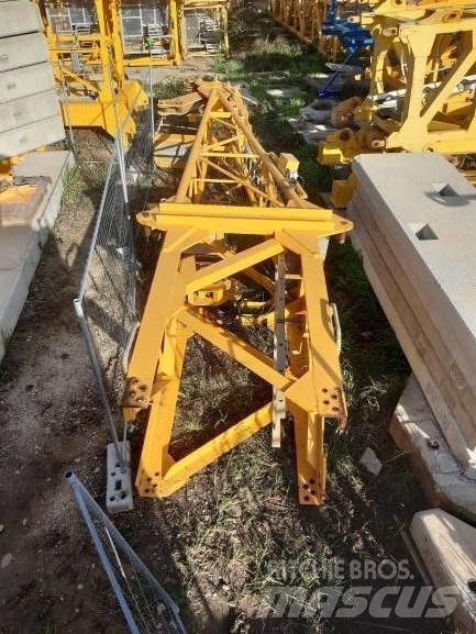 Potain MD 238 J10 Rychlostavitelné jeřáby