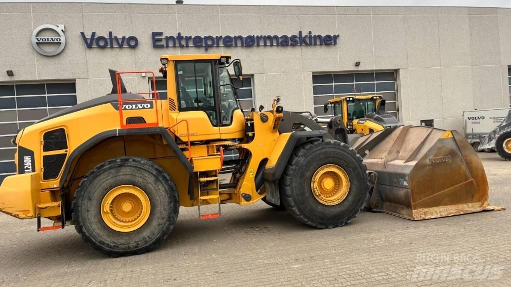 Volvo L260H Kolové nakladače