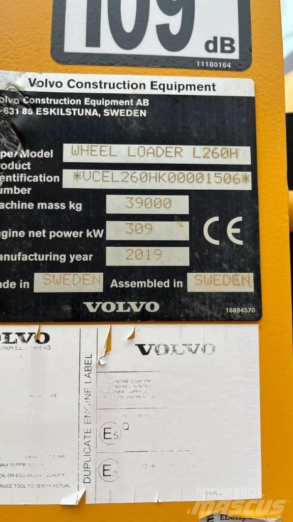 Volvo L260H Kolové nakladače