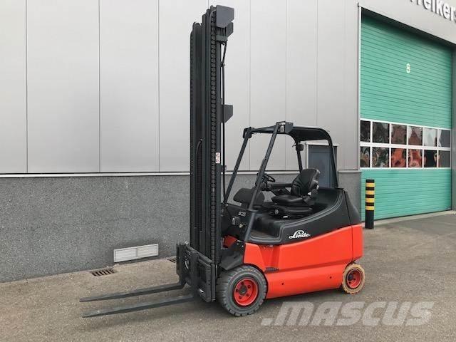 Linde E25/600-02 Akumulátorové vozíky
