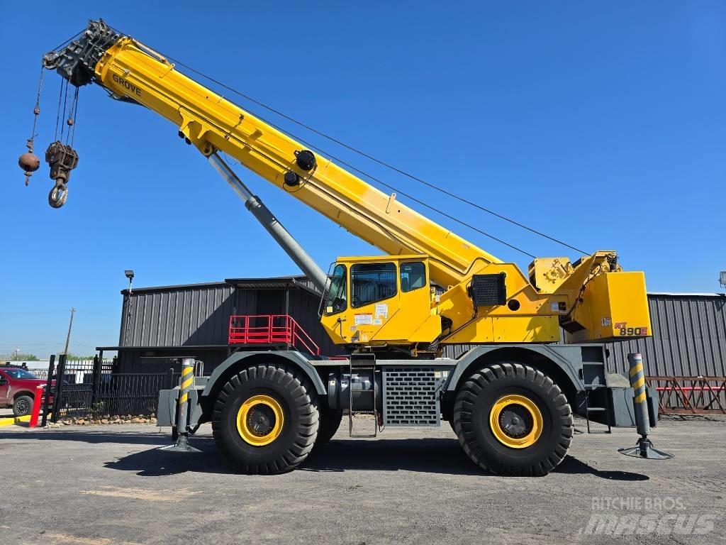 Grove RT 890 E Jeřáby pro těžký terén