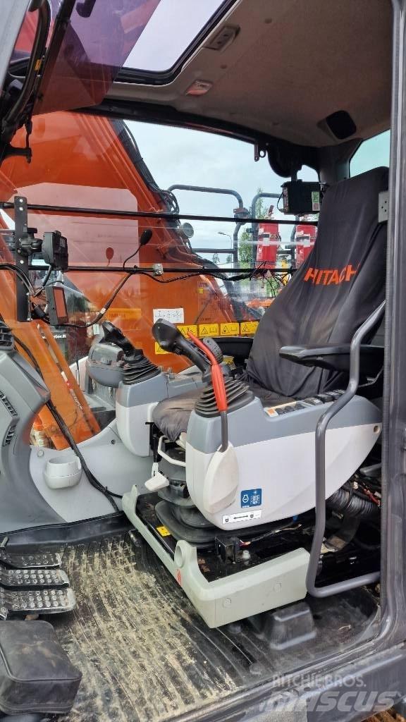 Hitachi ZX250LC-6 Pásová rýpadla