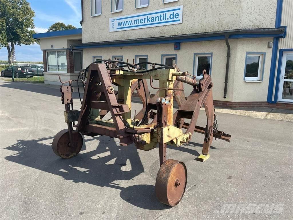 Fortschritt B 371 Rozmetadla chlévské mrvy