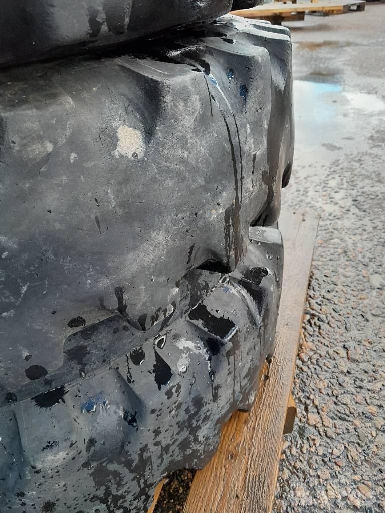 Mitas 8,25-20 Hjul Pneumatiky, kola a ráfky