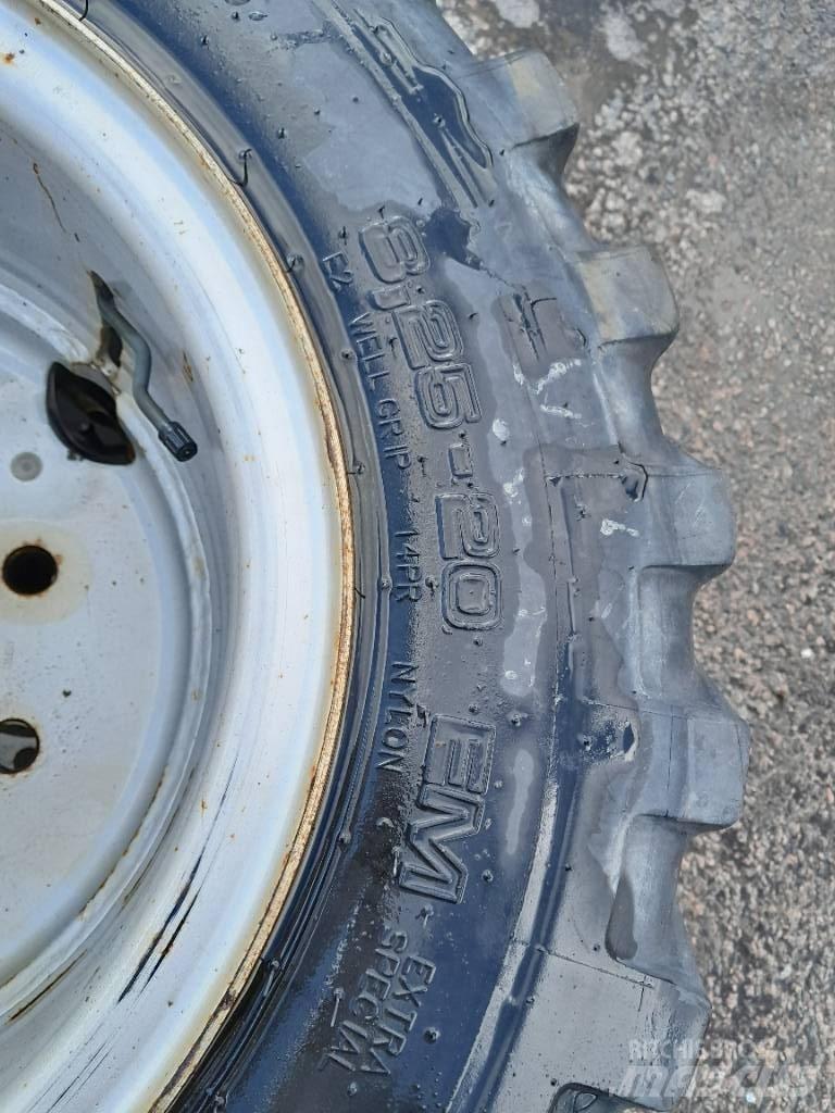Mitas 8,25-20 Hjul Pneumatiky, kola a ráfky