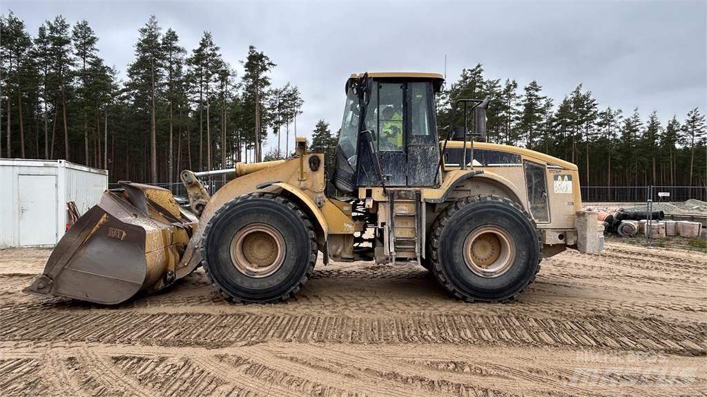 CAT 962H Kolové nakladače
