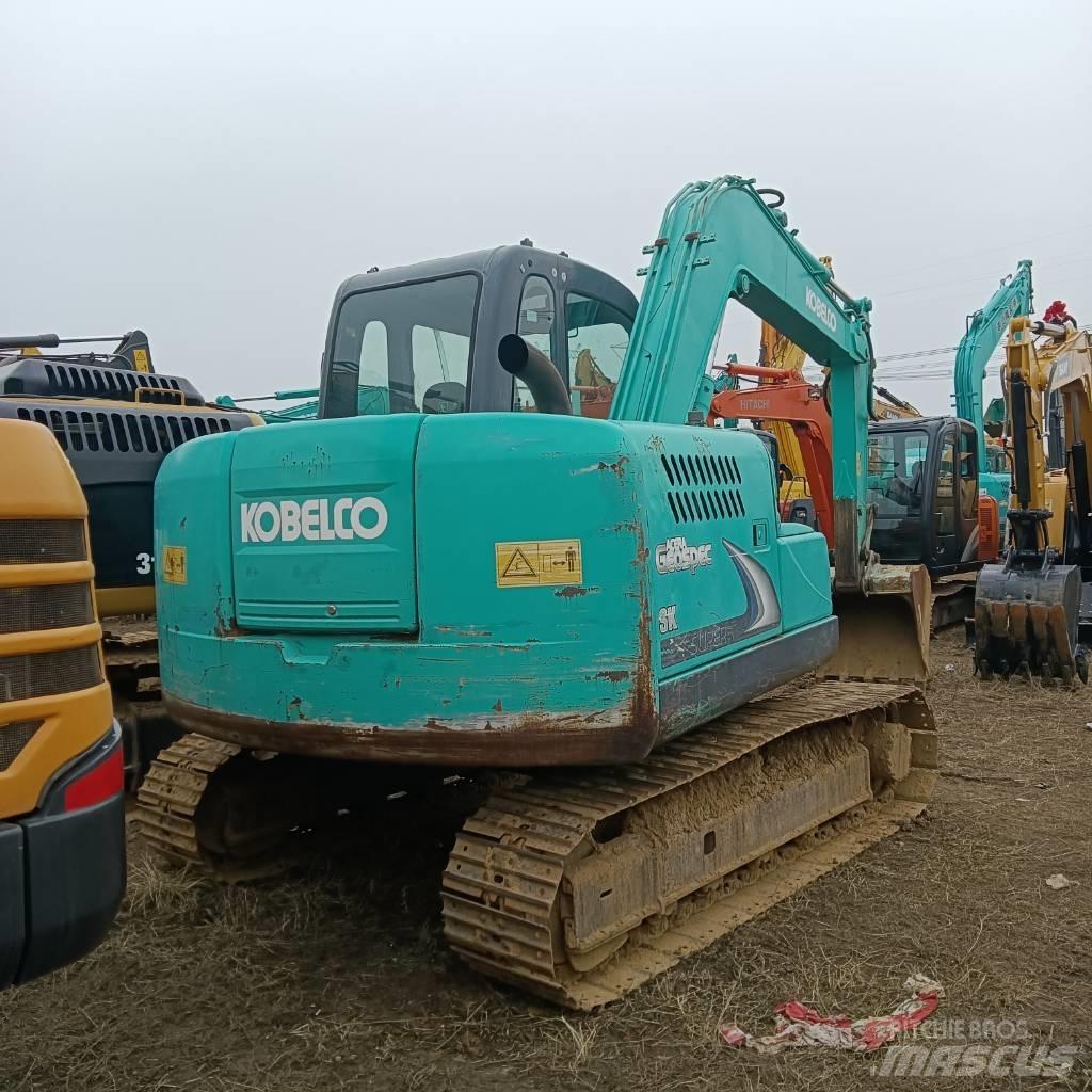 Kobelco SK75-8 Midi rýpadla 7t - 12t