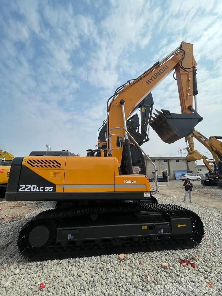 Hyundai 220 Pásová rýpadla