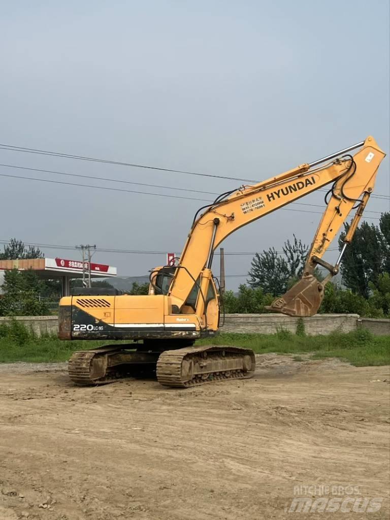 Hyundai R220-9S Pásová rýpadla