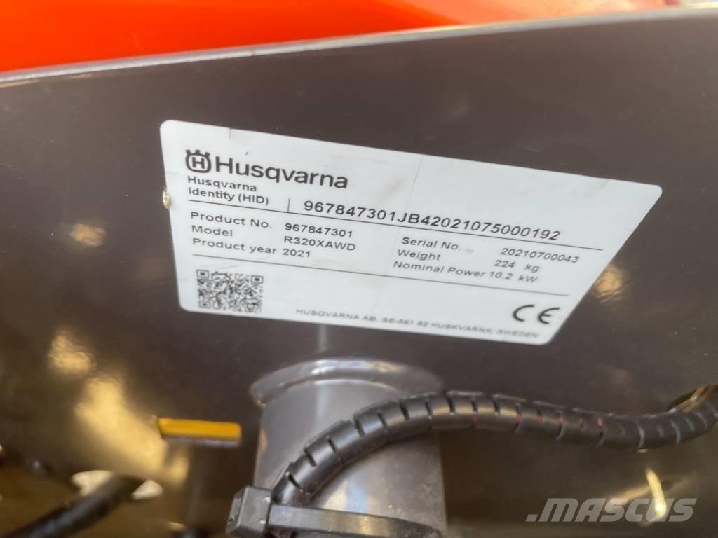 Husqvarna R320X AWD Samojízdné sekačky