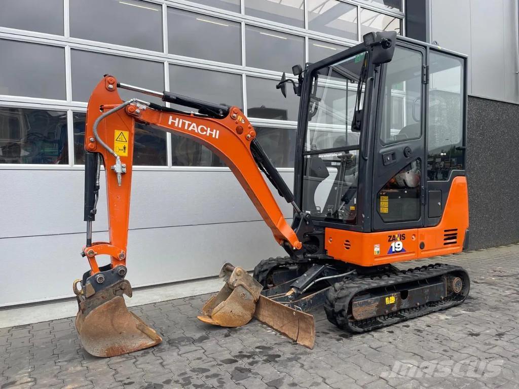 Hitachi ZX19-6 Mini rýpadla < 7t