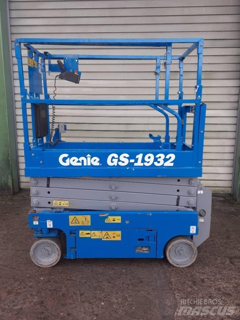 Genie GS 1932 Nůžková zvedací plošina