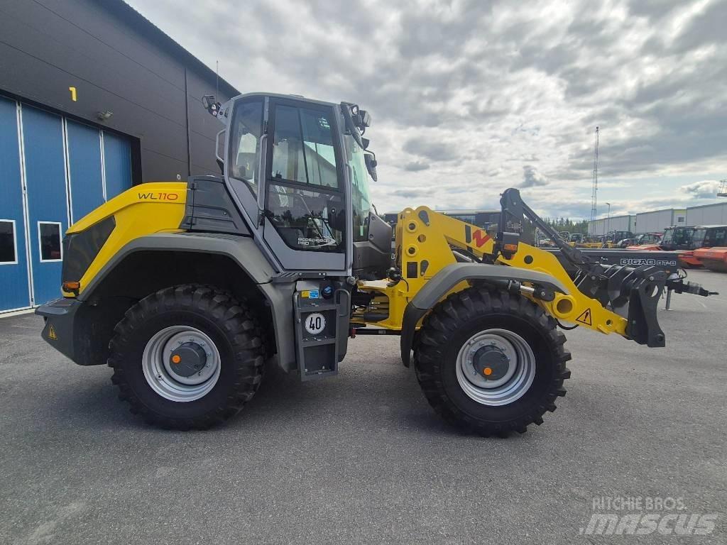 Wacker Neuson WL110 Kolové nakladače