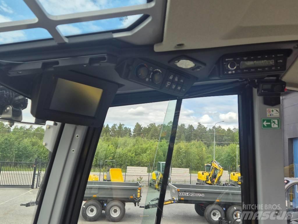 Wacker Neuson WL110 Kolové nakladače