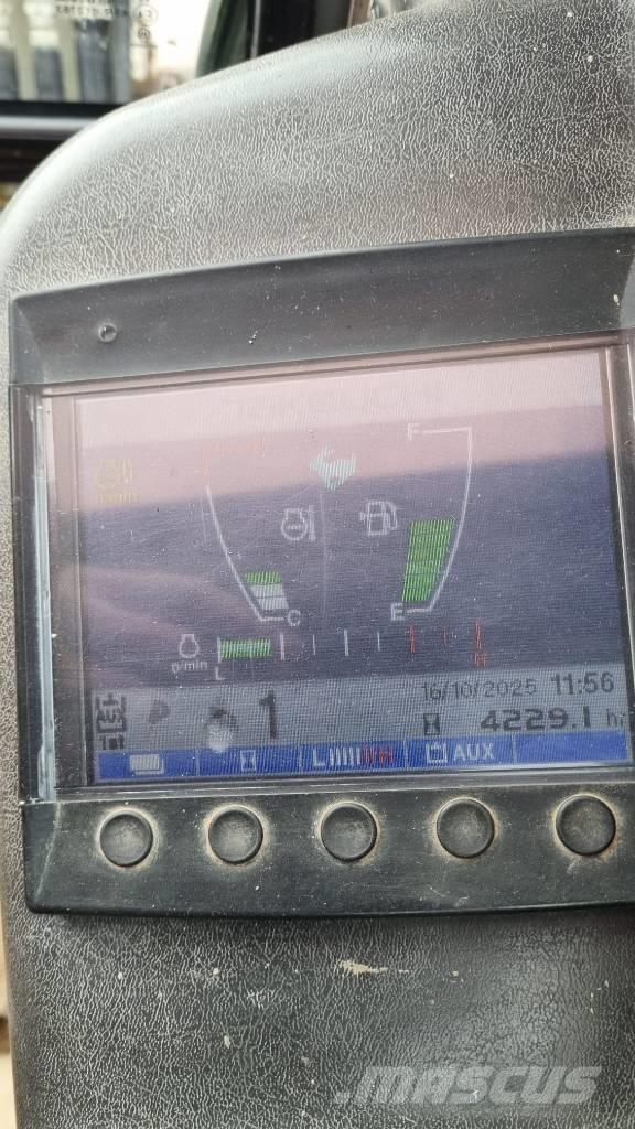 Takeuchi TB 230 Mini rýpadla < 7t