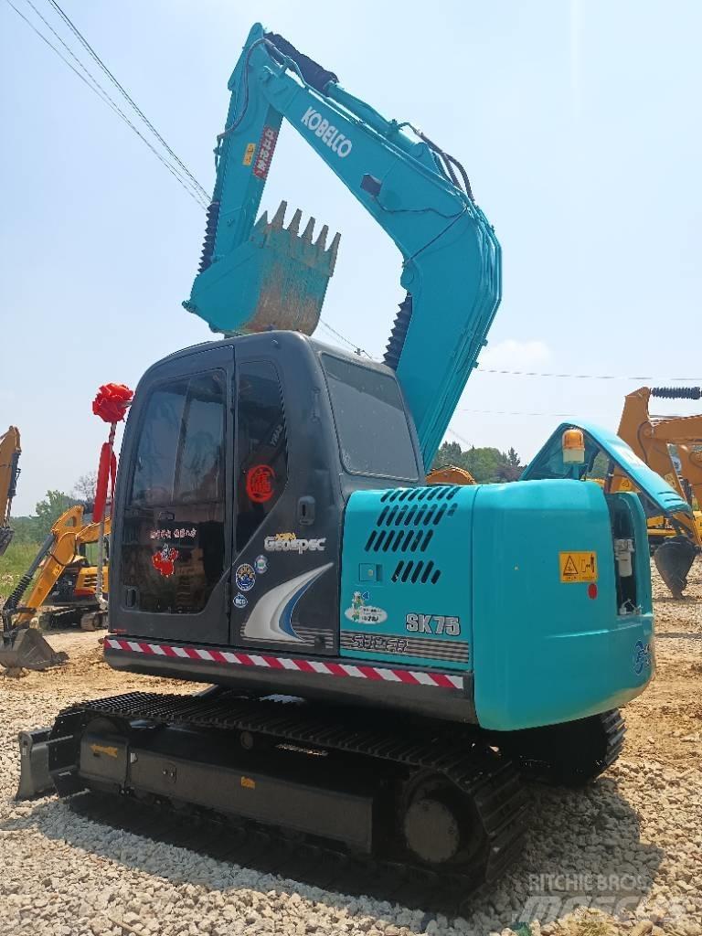 Kobelco SK 75 Mini rýpadla < 7t