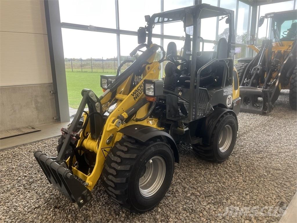 Wacker Neuson WL 25 Kolové nakladače