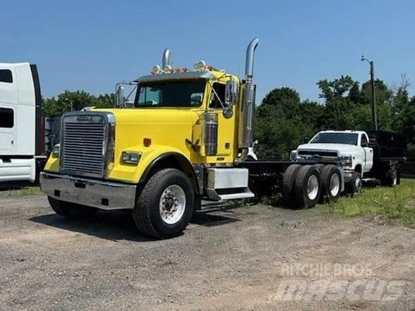 Freightliner FLD120 Nákladní vozidlo bez nástavby