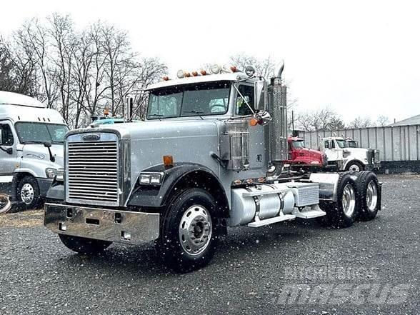 Freightliner FLD120 Tahače