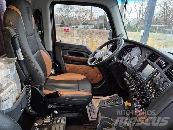 Kenworth T880 Sklápěče