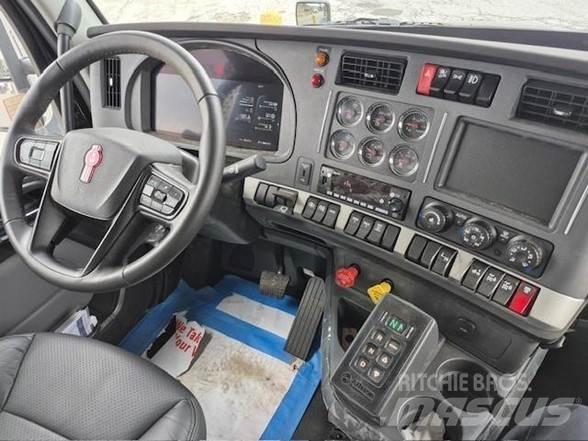 Kenworth T880 Sklápěče
