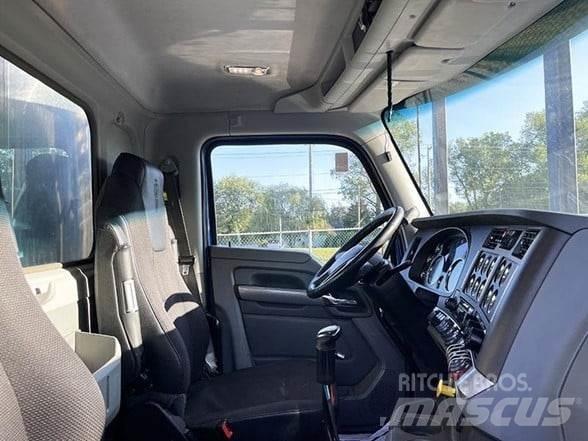 Kenworth T880 Sklápěče