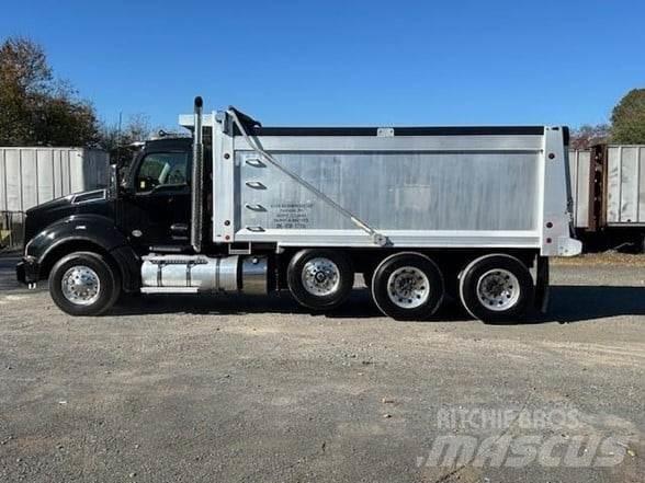 Kenworth T880 Sklápěče