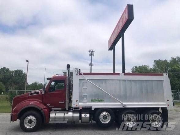 Kenworth T880 Sklápěče