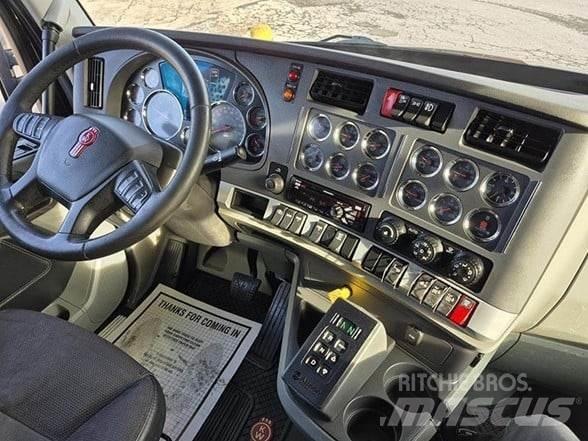 Kenworth T880 Sklápěče