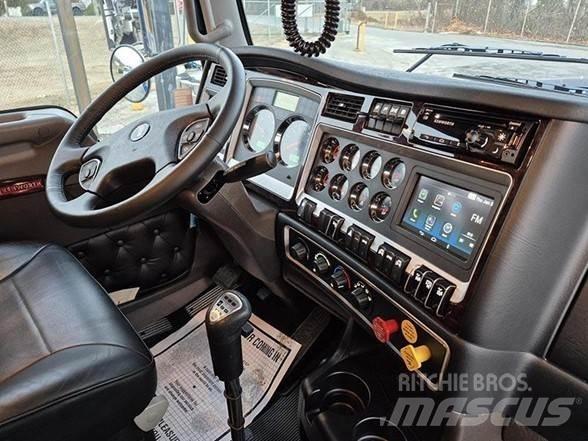 Kenworth W900 Sklápěče