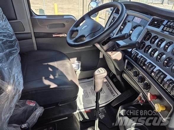 Kenworth W900 Sklápěče