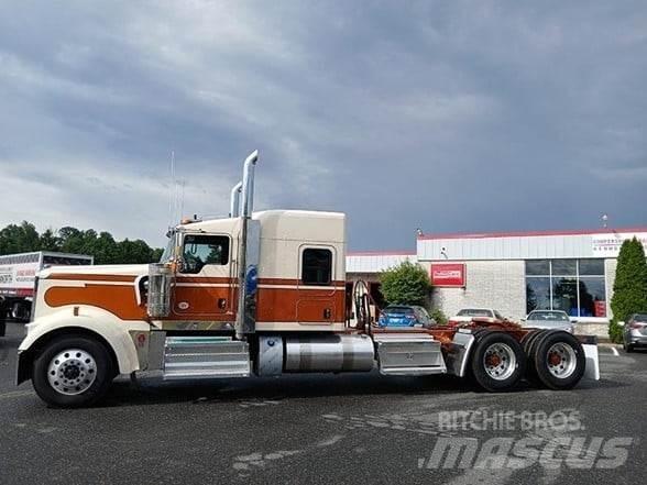 Kenworth W900L Tahače