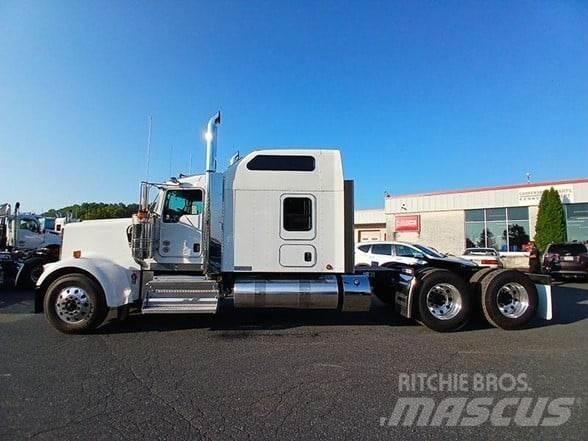 Kenworth W900L Tahače