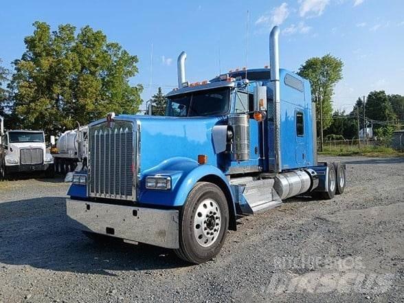 Kenworth W900L Tahače