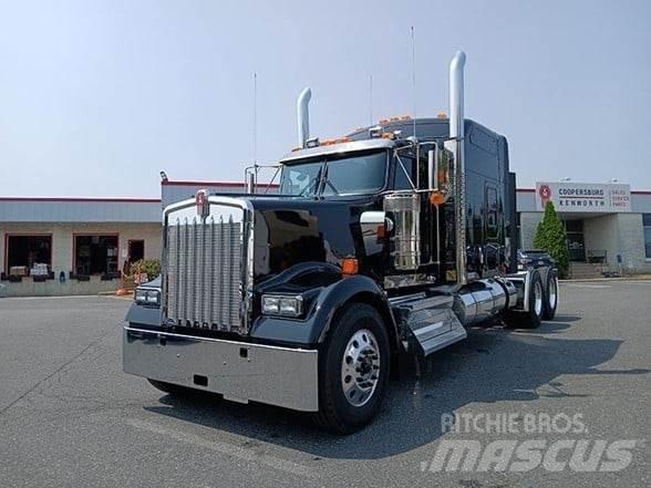 Kenworth W900L Tahače