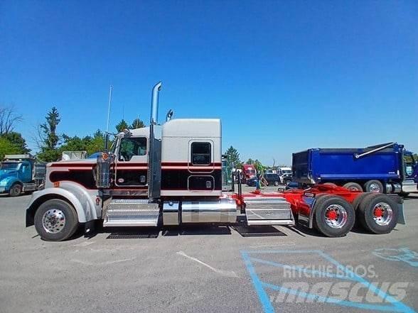 Kenworth W900L Tahače