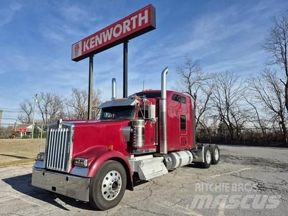 Kenworth W900L Tahače