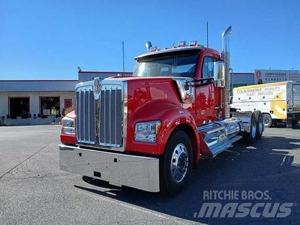 Kenworth W990 Tahače