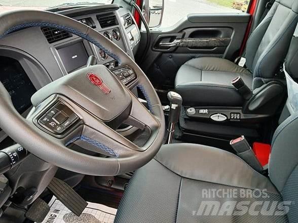 Kenworth W990 Tahače