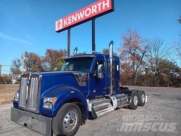Kenworth W990 Tahače