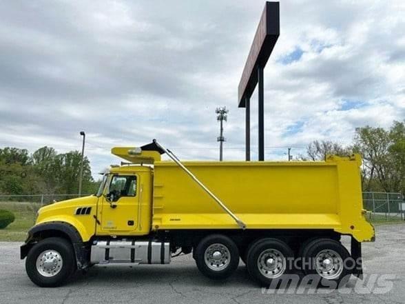 Mack GRANITE GU713 Sklápěče