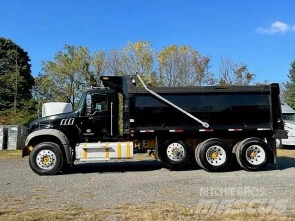 Mack GRANITE GU713 Sklápěče