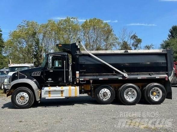 Mack GRANITE GU713 Sklápěče
