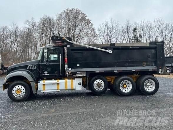 Mack GRANITE GU713 Sklápěče