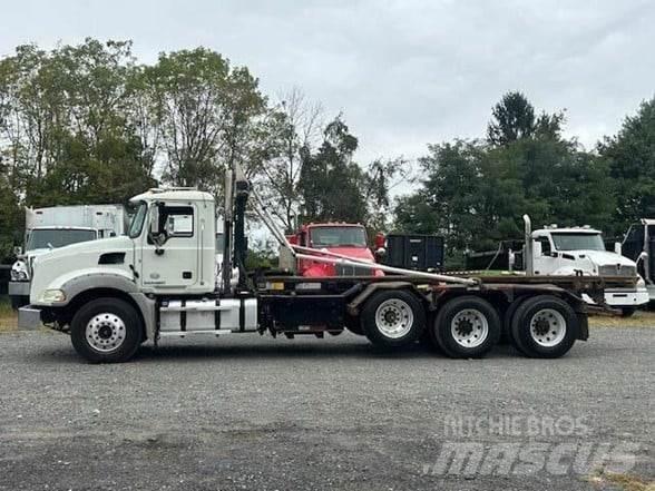 Mack GRANITE GU813 Popelářské vozy
