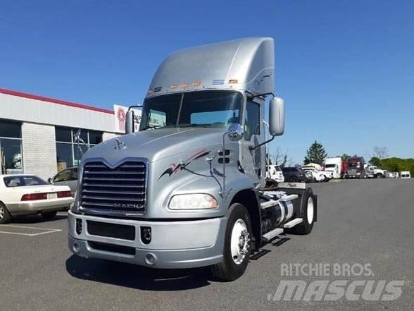 Mack PINNACLE CXU612 Tahače