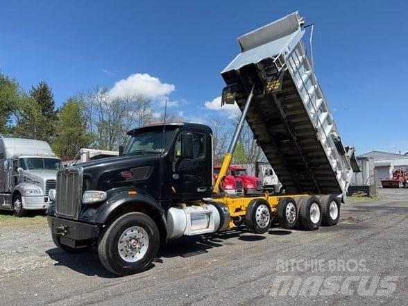 Peterbilt 567 Sklápěče