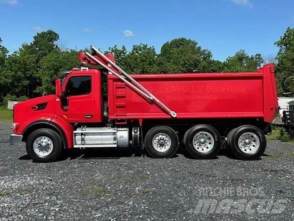 Peterbilt 567 Sklápěče