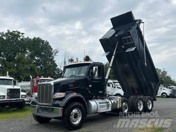 Peterbilt 567 Sklápěče