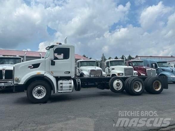 Peterbilt 567 Nákladní vozidlo bez nástavby